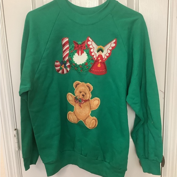 Fruit of the Loom Sweaters - Vintage Handmade Medium Christmas Green Sweatshirt